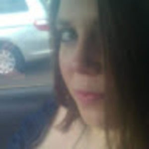 Meet your Posher, Desiree